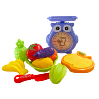 Owl Shape Kitchen Scale for Kids with Smiles and Vegetables - Engaging and Educational Fun for Pre-Adolescent Boys and Girls.