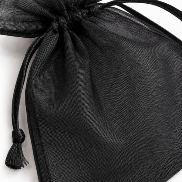 50 Organza 13cm x 18cm Bags in White, Black, Gold, Silver, Black and Red - Image 2