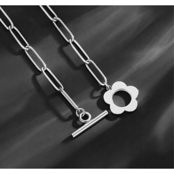 Bloom with Style: Flower & Bar Toggle Paperclip Bracelet - Simple Elegant - Image 9