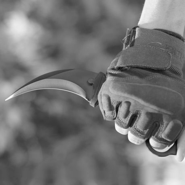 Karambit Tiger Claw Training Knife - Image 5