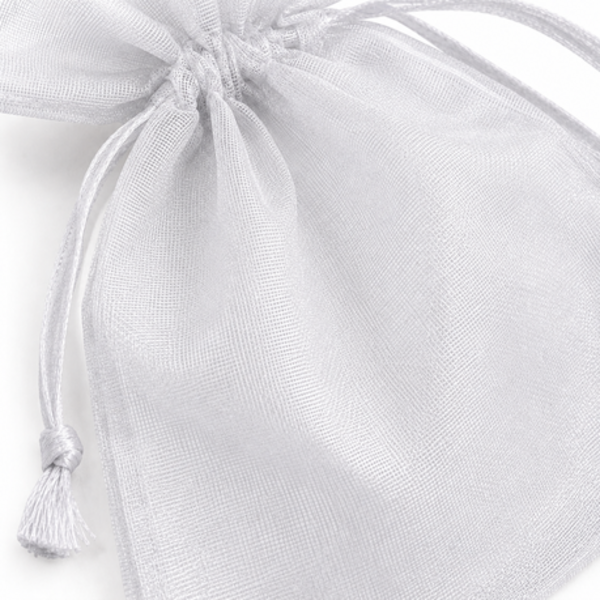 50 Organza 13cm x 18cm Bags in White, Black, Gold, Silver, Black and Red - Image 11