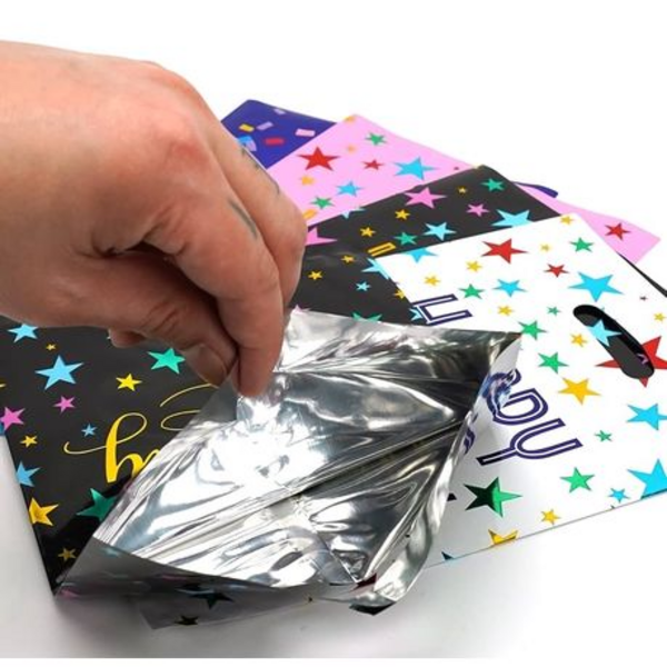40-Piece Happy Birthday Star Patterned Foil Bags with Handles