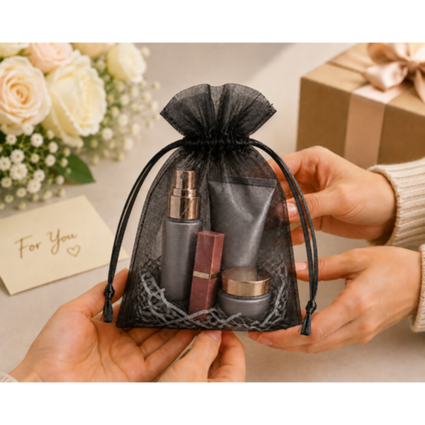 50 Organza 13cm x 18cm Bags in White, Black, Gold, Silver, Black and Red - Image 30
