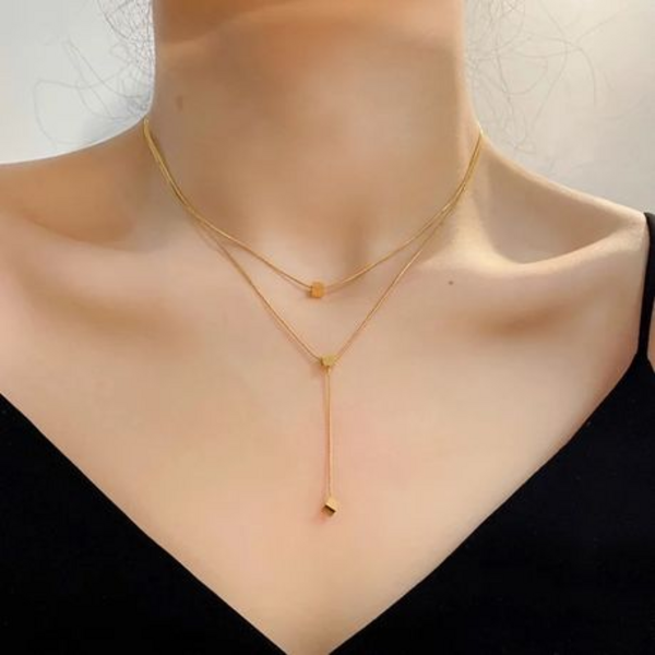 Triple the Charm: Square Pendant Necklace - Gold - Image 5