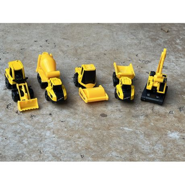Tiny Town Takeover: The Mighty Mini Die-Cast Construction Crew Vehicles! - Image 6